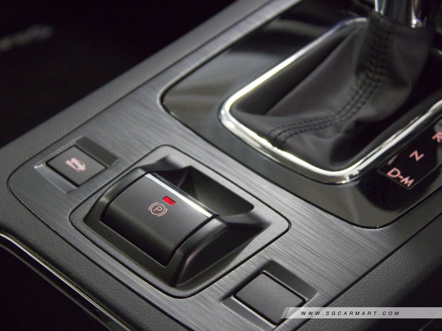 https://i.i-sgcm.com/new_cars/cars/11640/11640_g34
