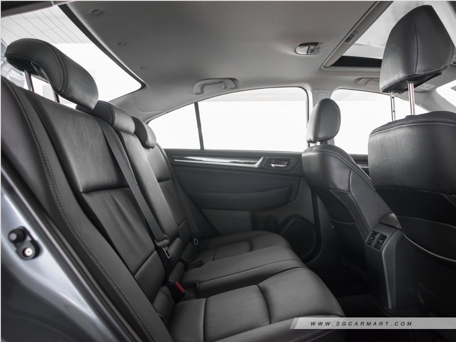 https://i.i-sgcm.com/new_cars/cars/11640/11640_g54