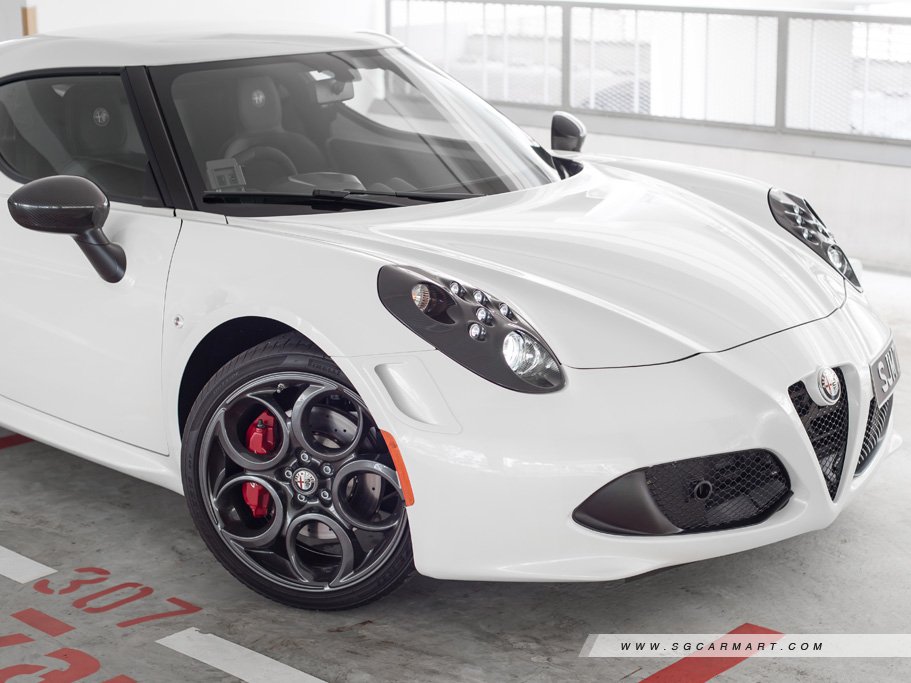 https://i.i-sgcm.com/new_cars/cars/11647/11647_g23