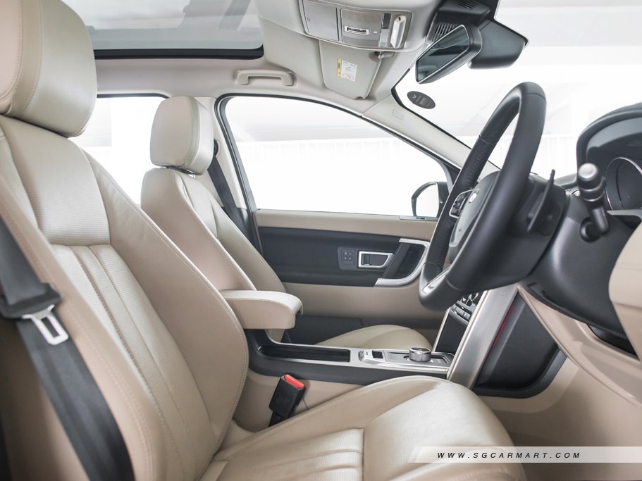 https://i.i-sgcm.com/new_cars/cars/11648/11648_g22