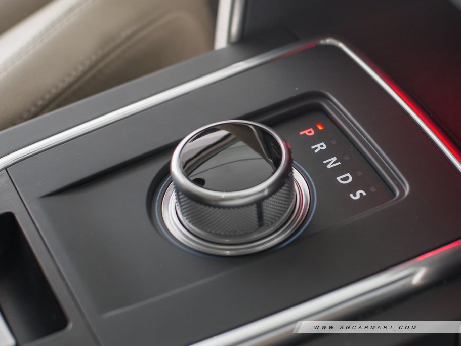 https://i.i-sgcm.com/new_cars/cars/11648/11648_g32