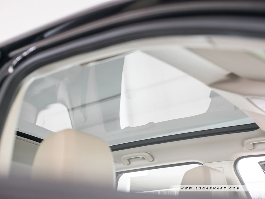 https://i.i-sgcm.com/new_cars/cars/11648/11648_g33
