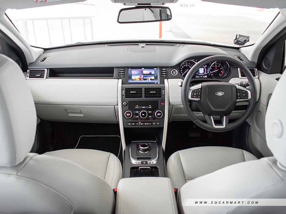 https://i.i-sgcm.com/new_cars/cars/11648/11648_g52