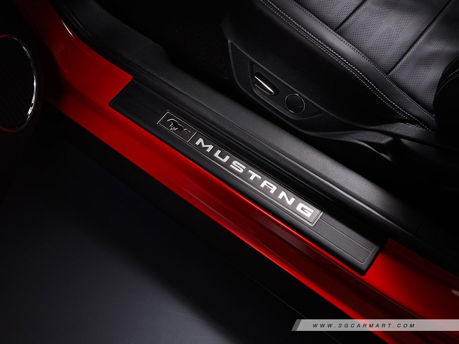 https://i.i-sgcm.com/new_cars/cars/11650/11650_g94