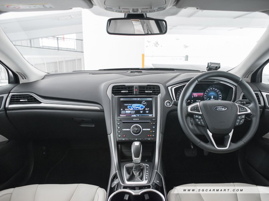 https://i.i-sgcm.com/new_cars/cars/11656/11656_g27