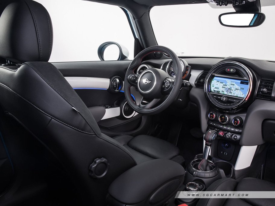 https://i.i-sgcm.com/new_cars/cars/11659/11659_g10