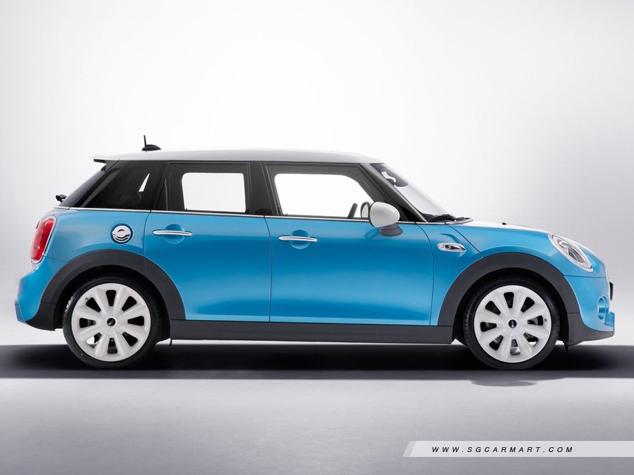 https://i.i-sgcm.com/new_cars/cars/11659/11659_g5