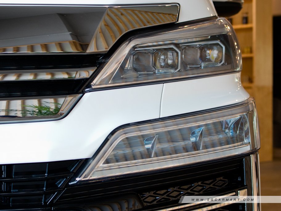 https://i.i-sgcm.com/new_cars/cars/11663/11663_g111