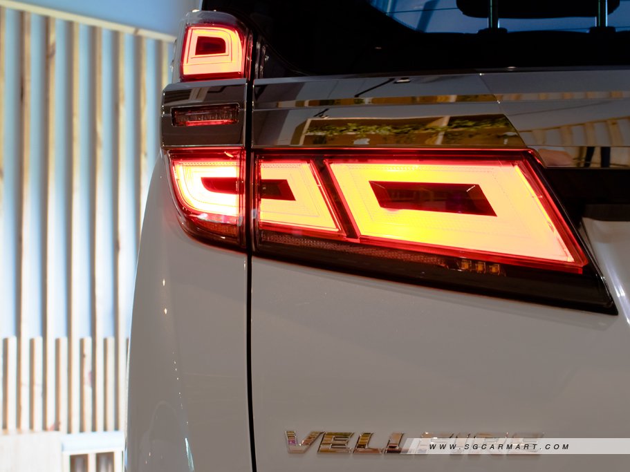 https://i.i-sgcm.com/new_cars/cars/11663/11663_g113
