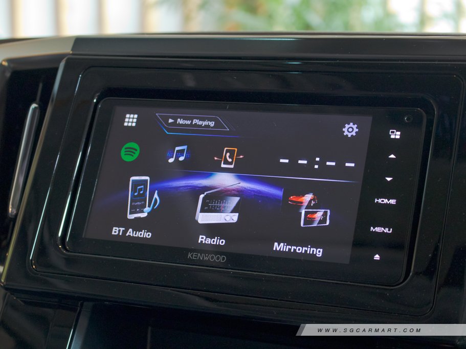https://i.i-sgcm.com/new_cars/cars/11663/11663_g122