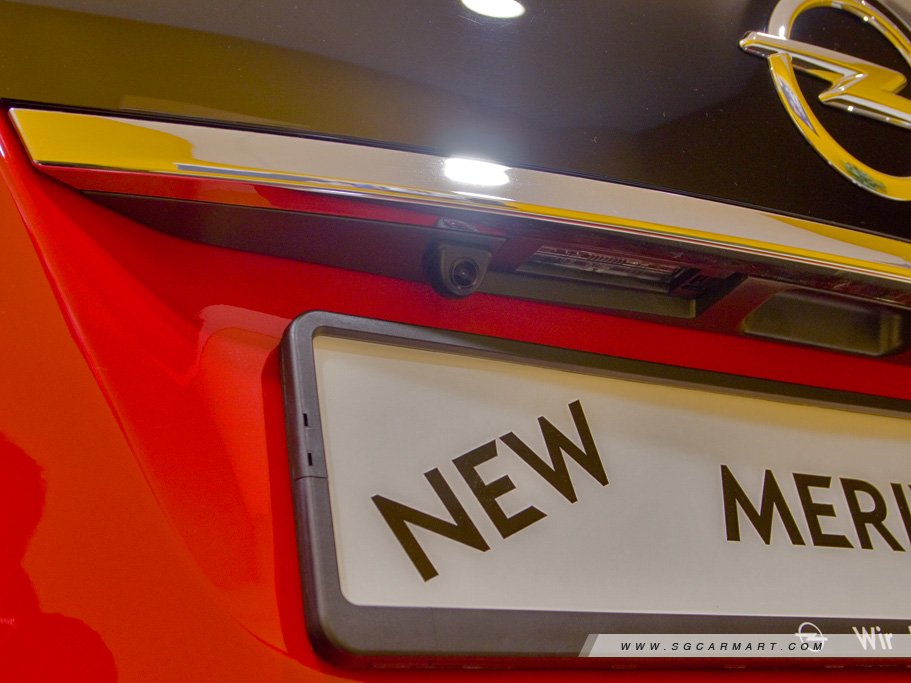 https://i.i-sgcm.com/new_cars/cars/11664/11664_g37