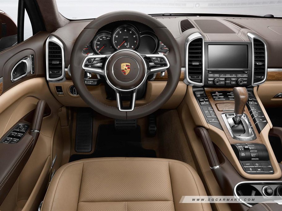 https://i.i-sgcm.com/new_cars/cars/11666/11666_g13