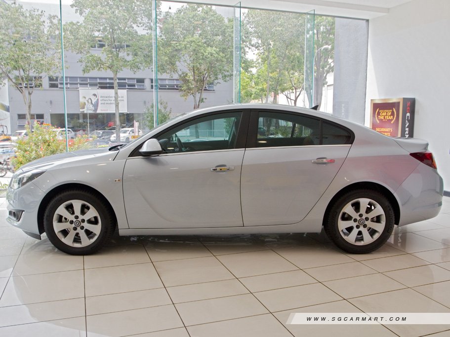 https://i.i-sgcm.com/new_cars/cars/11675/11675_g15