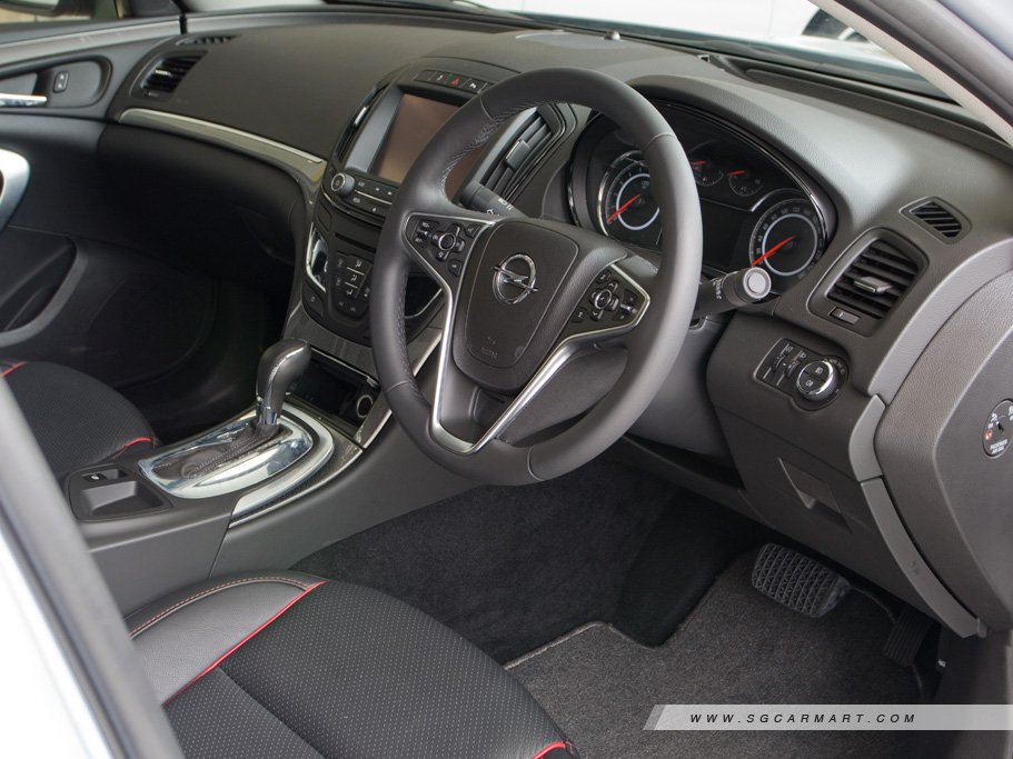 https://i.i-sgcm.com/new_cars/cars/11675/11675_g27
