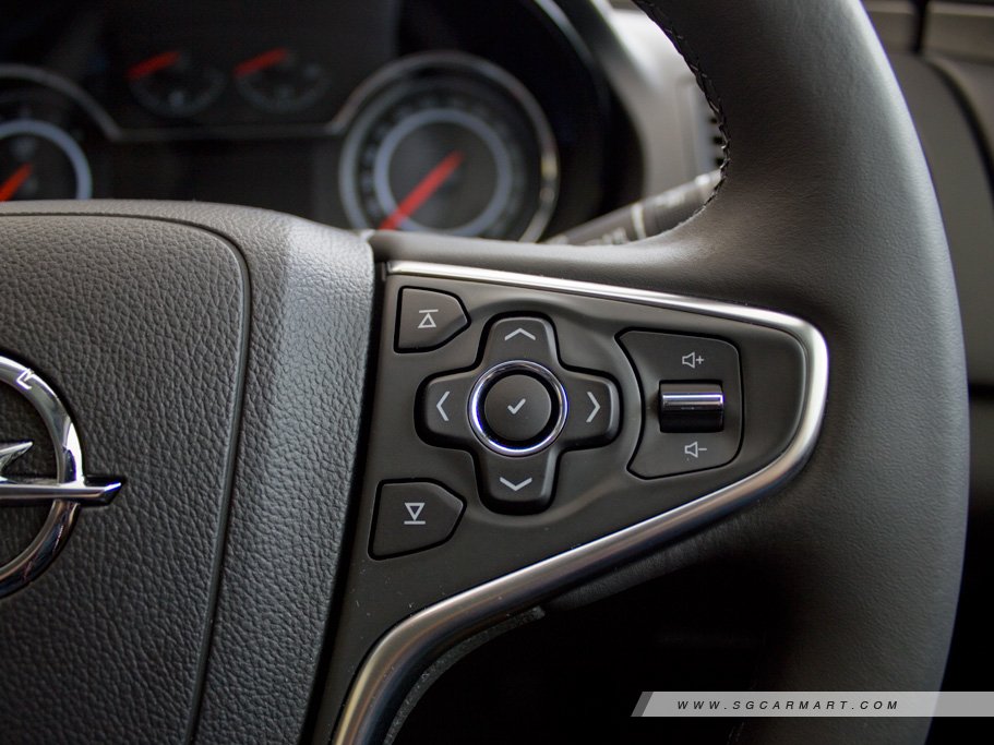 https://i.i-sgcm.com/new_cars/cars/11675/11675_g29