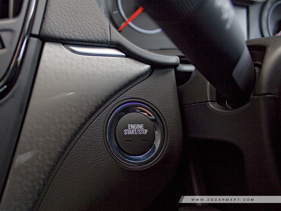 https://i.i-sgcm.com/new_cars/cars/11675/11675_g33
