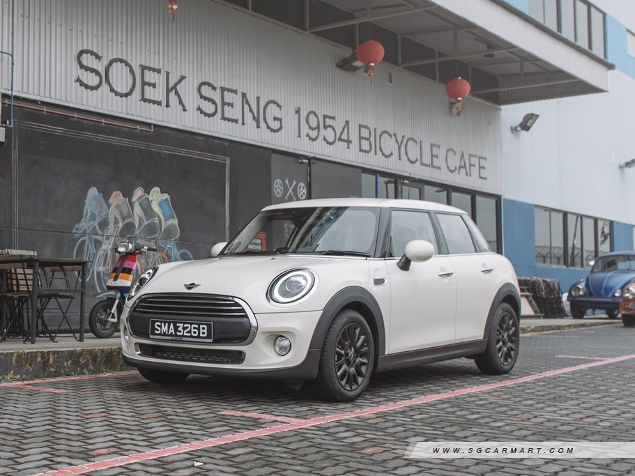 https://i.i-sgcm.com/new_cars/cars/11676/11676_g10