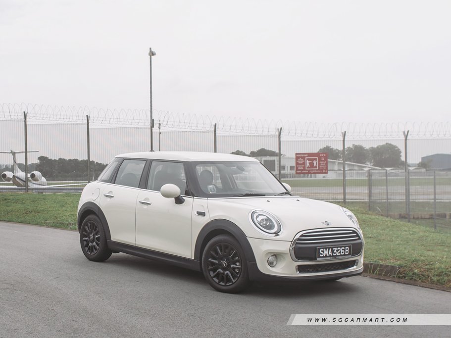 https://i.i-sgcm.com/new_cars/cars/11676/11676_g13