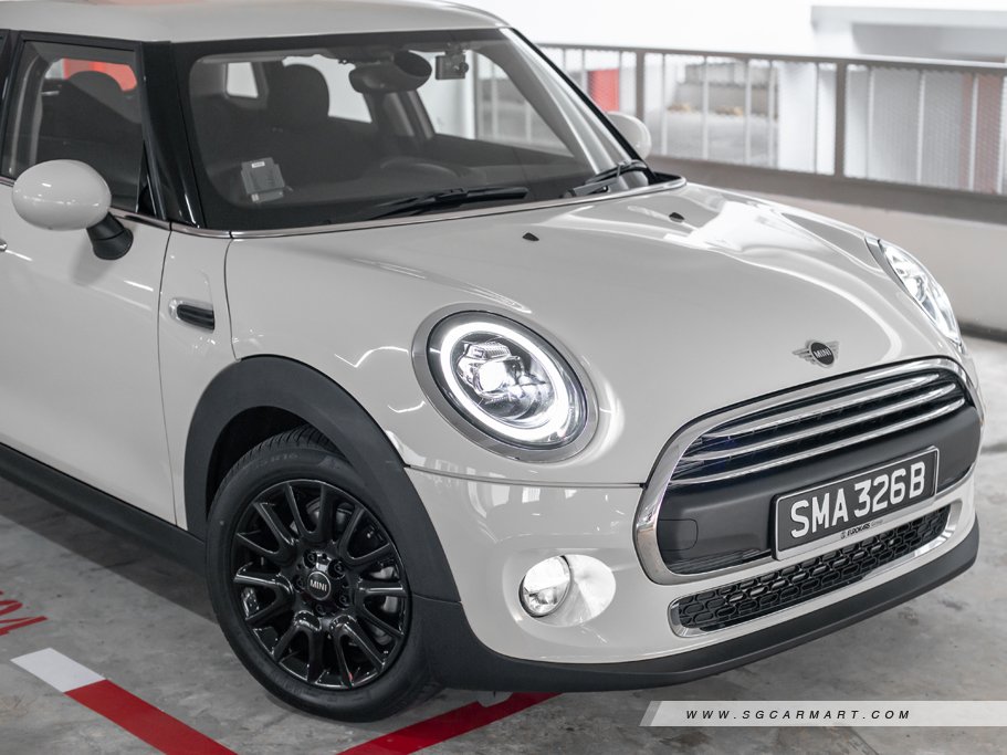 https://i.i-sgcm.com/new_cars/cars/11676/11676_g19