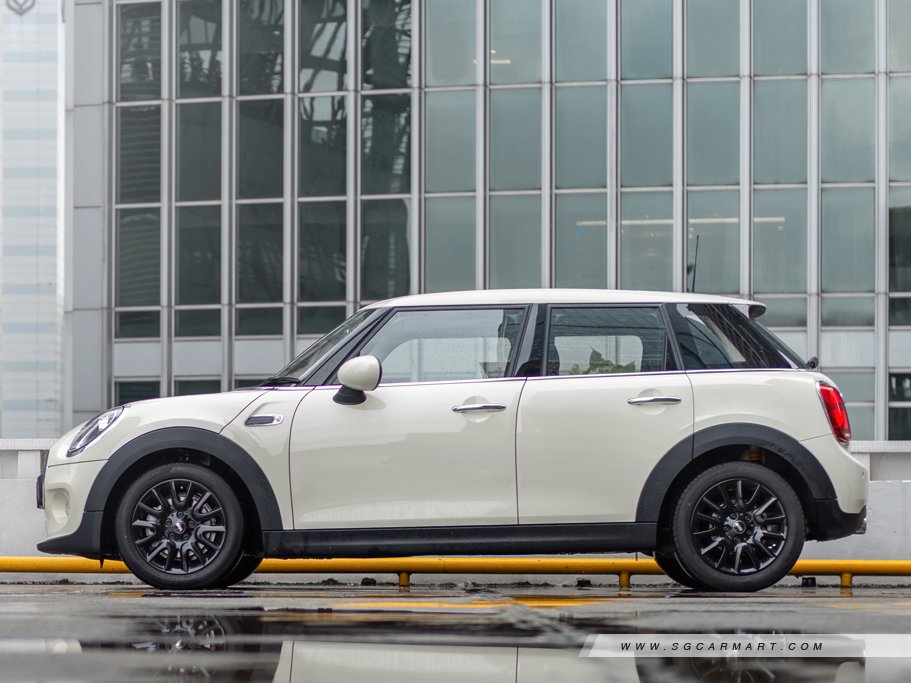 https://i.i-sgcm.com/new_cars/cars/11676/11676_g5