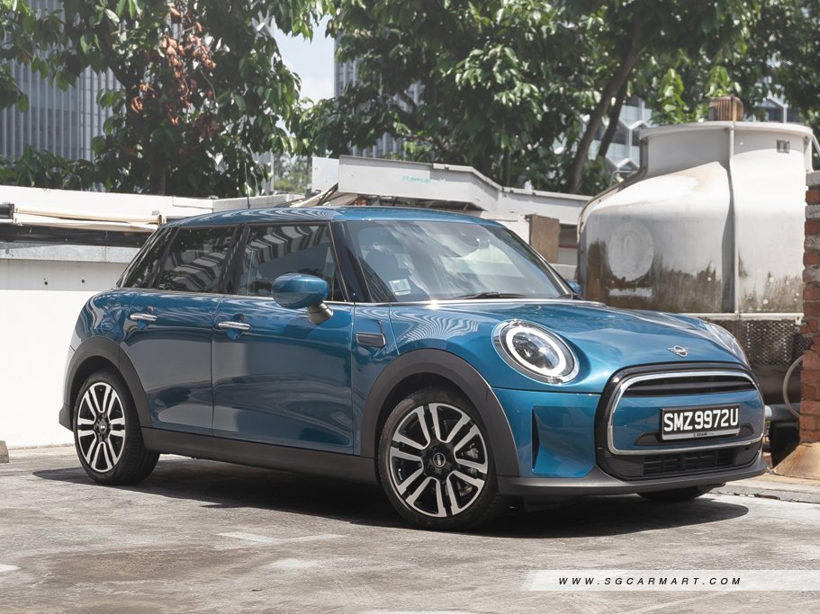 https://i.i-sgcm.com/new_cars/cars/11676/11676_g83