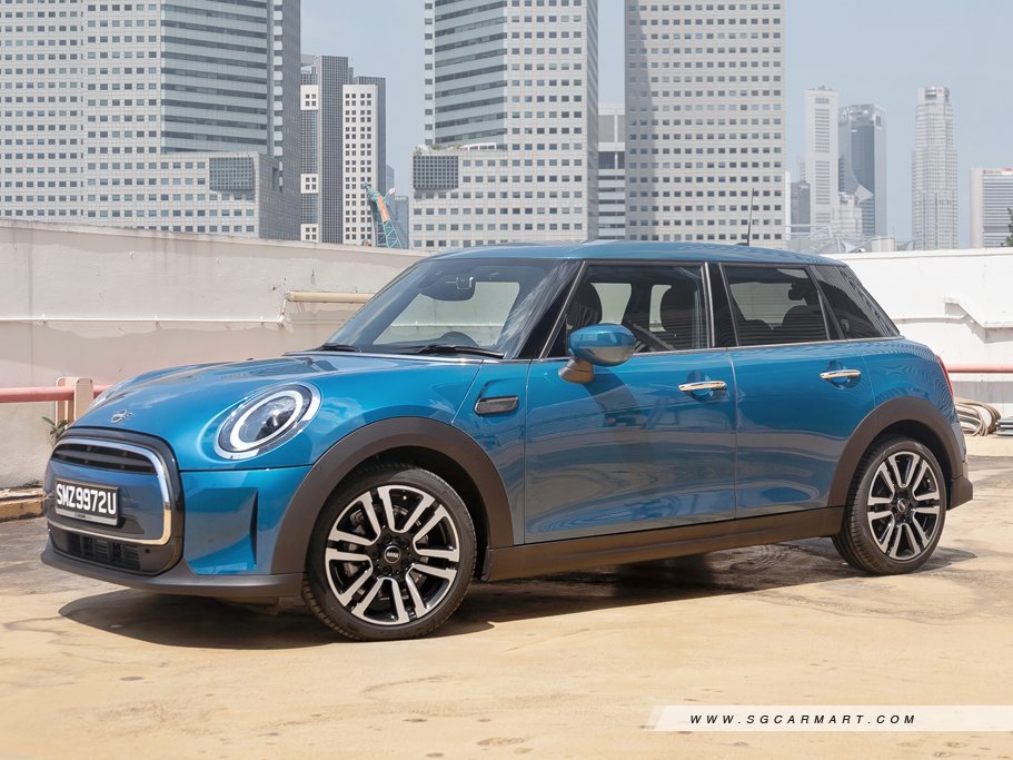 https://i.i-sgcm.com/new_cars/cars/11676/11676_g84
