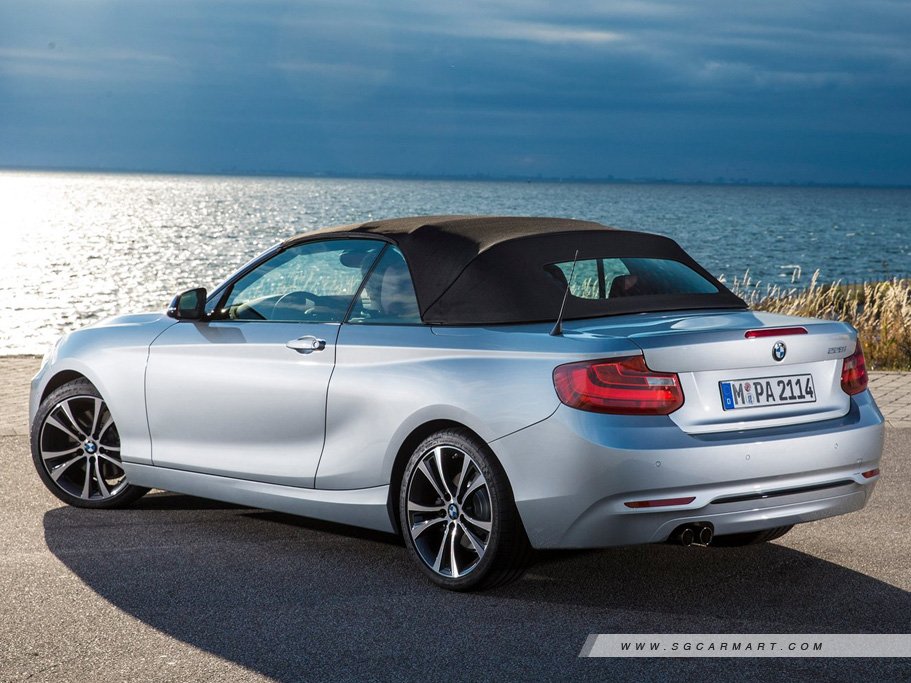 https://i.i-sgcm.com/new_cars/cars/11677/11677_g13
