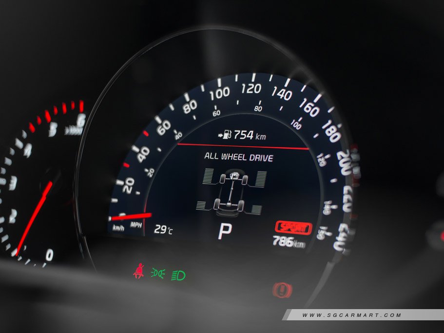 https://i.i-sgcm.com/new_cars/cars/11683/11683_g53