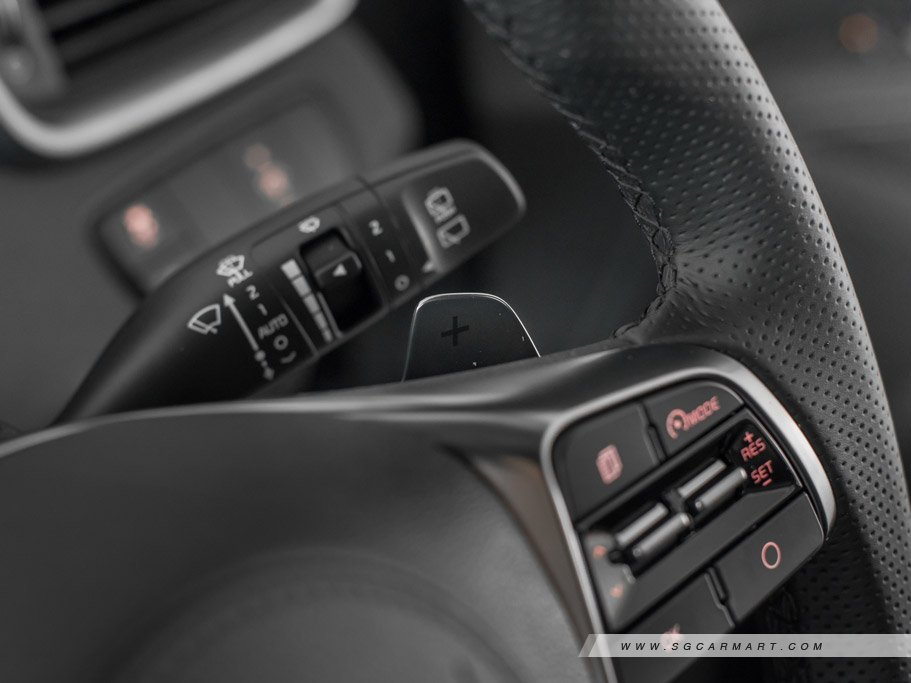 https://i.i-sgcm.com/new_cars/cars/11683/11683_g56