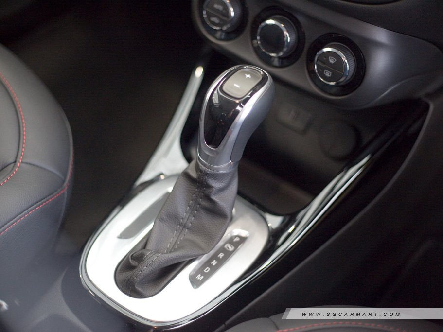 https://i.i-sgcm.com/new_cars/cars/11685/11685_g31