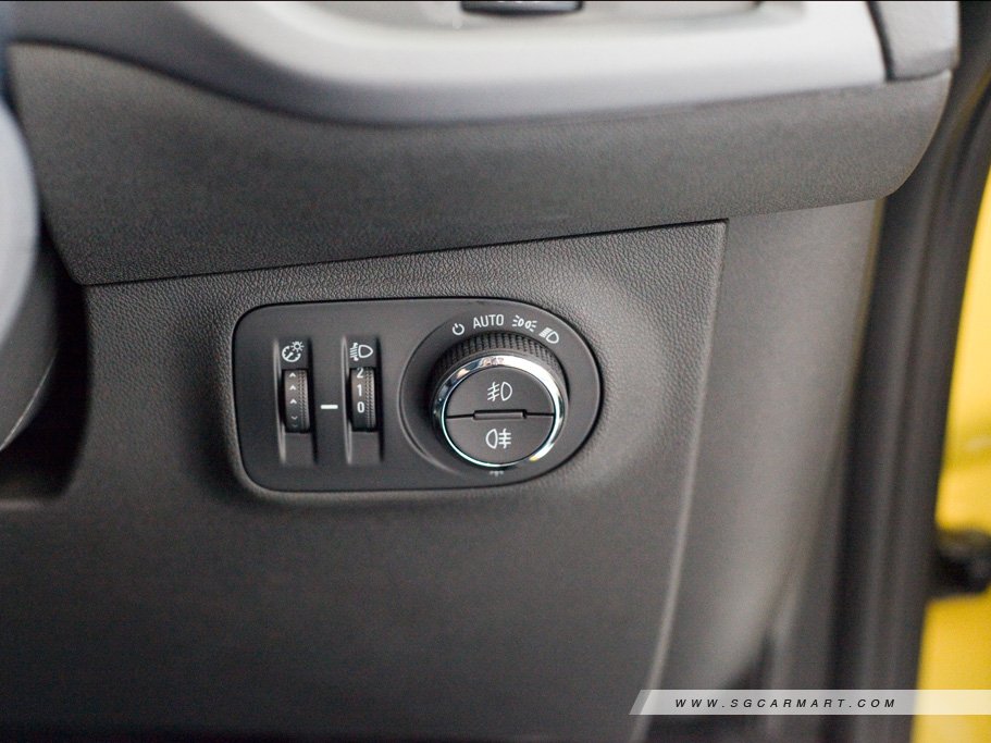 https://i.i-sgcm.com/new_cars/cars/11685/11685_g32