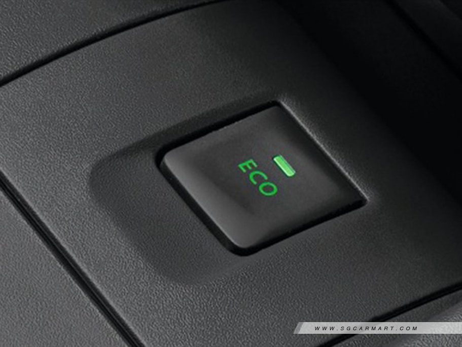 https://i.i-sgcm.com/new_cars/cars/11702/11702_g14