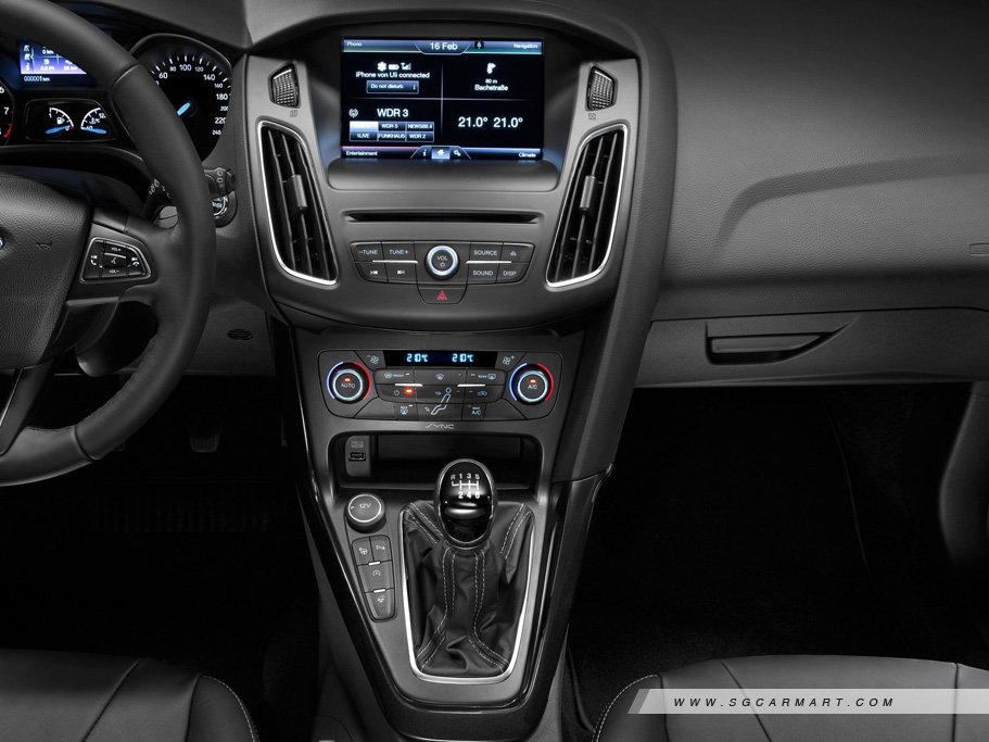 https://i.i-sgcm.com/new_cars/cars/11704/11704_g12