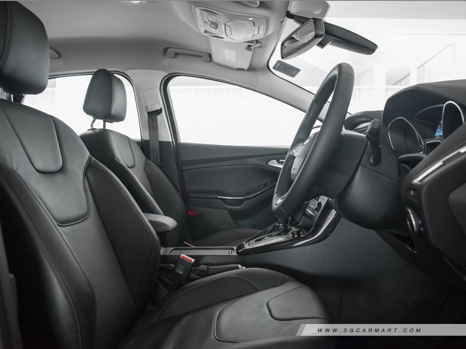 https://i.i-sgcm.com/new_cars/cars/11704/11704_g24