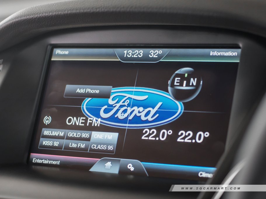 https://i.i-sgcm.com/new_cars/cars/11704/11704_g29