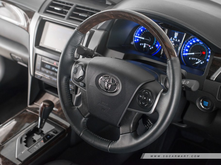 https://i.i-sgcm.com/new_cars/cars/11711/11711_g14