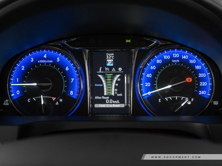 https://i.i-sgcm.com/new_cars/cars/11711/11711_g15