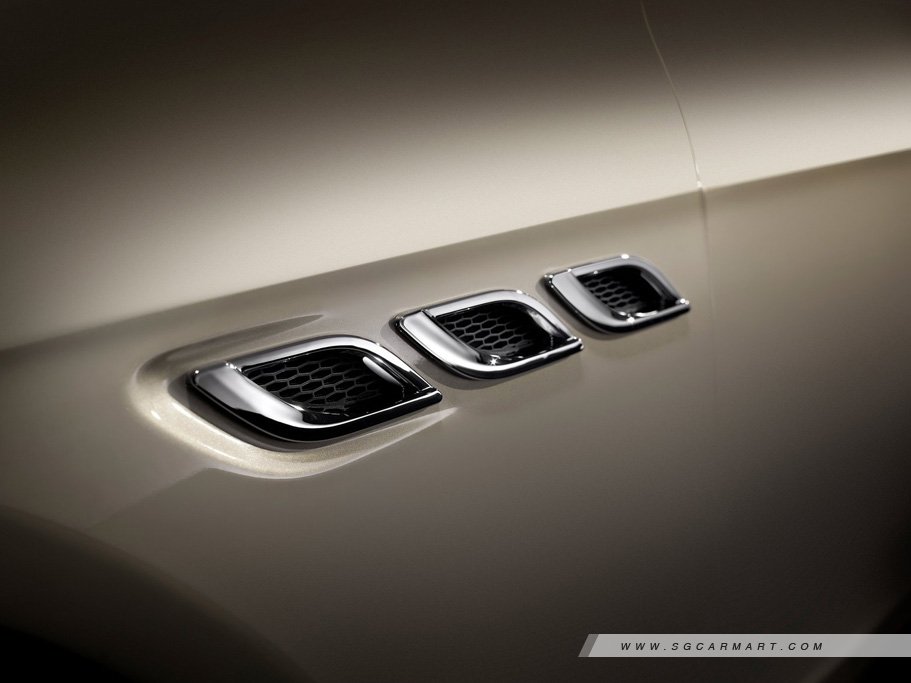 https://i.i-sgcm.com/new_cars/cars/11716/11716_g8