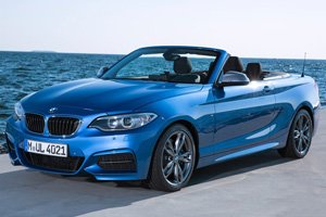 BMW M235i Convertible image
