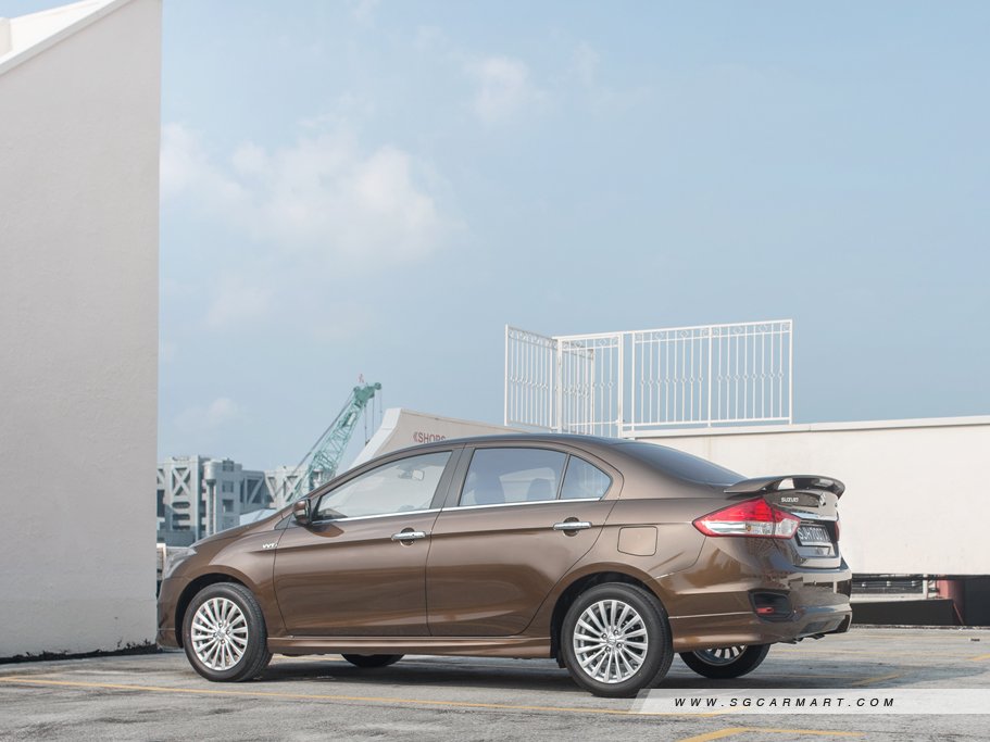 https://i.i-sgcm.com/new_cars/cars/11720/11720_g7