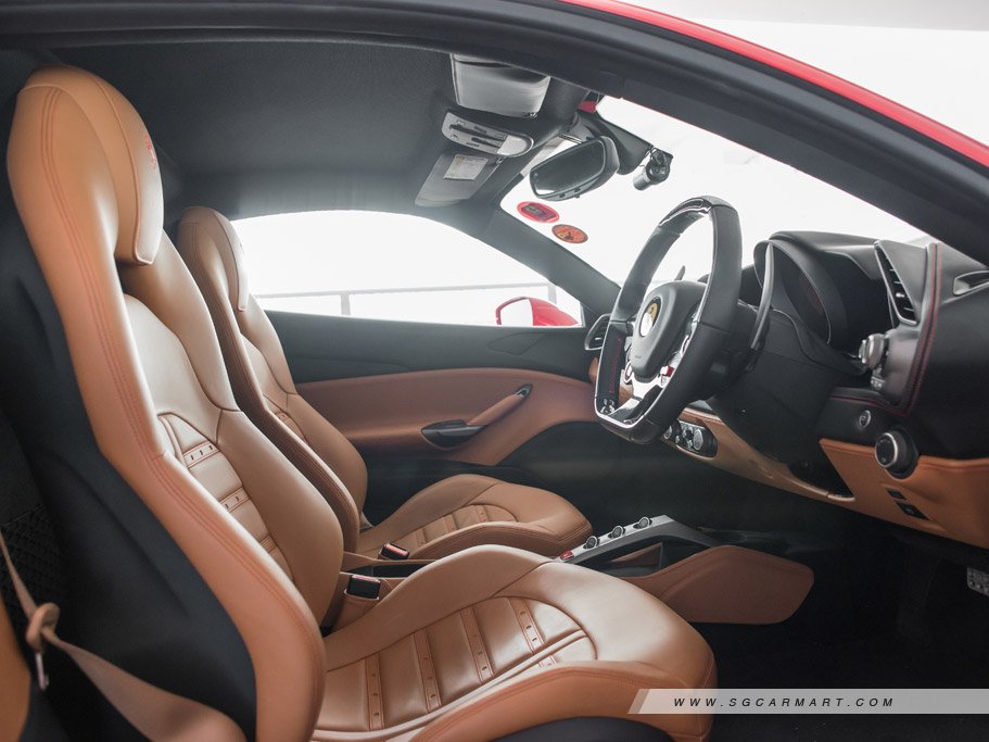 https://i.i-sgcm.com/new_cars/cars/11729/11729_g24