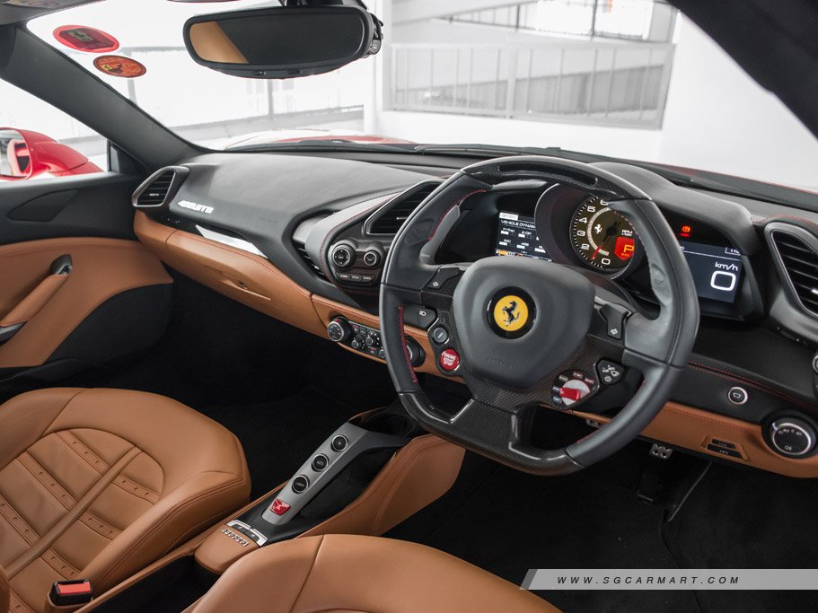 https://i.i-sgcm.com/new_cars/cars/11729/11729_g25