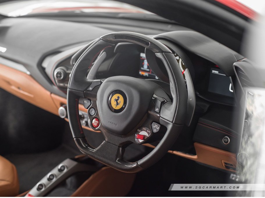 https://i.i-sgcm.com/new_cars/cars/11729/11729_g26