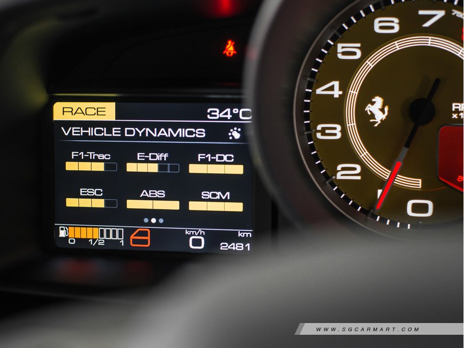 https://i.i-sgcm.com/new_cars/cars/11729/11729_g29