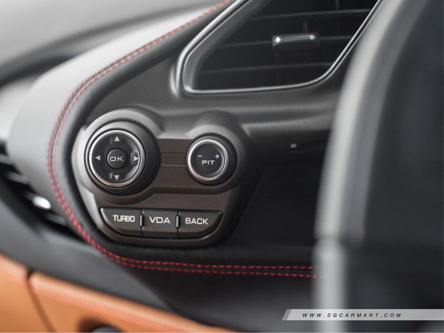 https://i.i-sgcm.com/new_cars/cars/11729/11729_g32