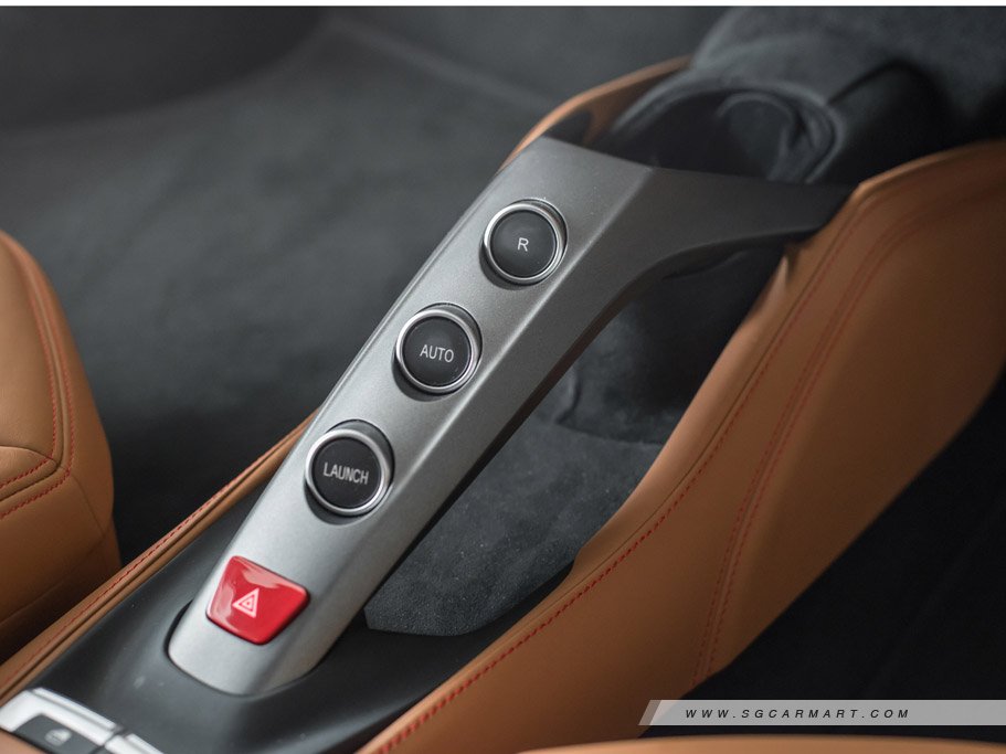https://i.i-sgcm.com/new_cars/cars/11729/11729_g34