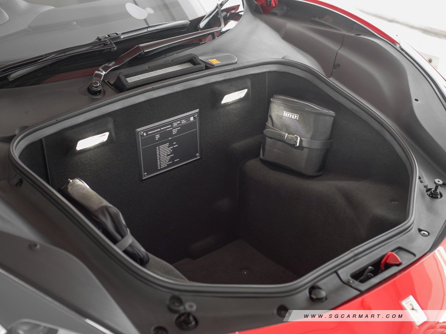 https://i.i-sgcm.com/new_cars/cars/11729/11729_g35