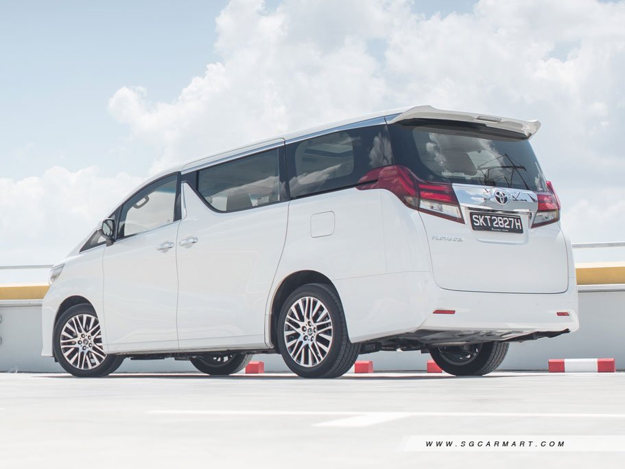 https://i.i-sgcm.com/new_cars/cars/11731/11731_g12