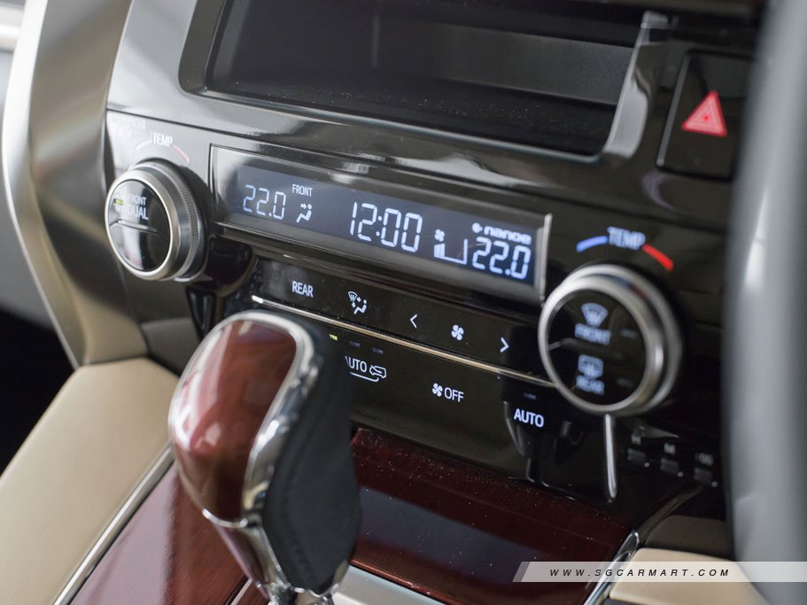 https://i.i-sgcm.com/new_cars/cars/11731/11731_g26