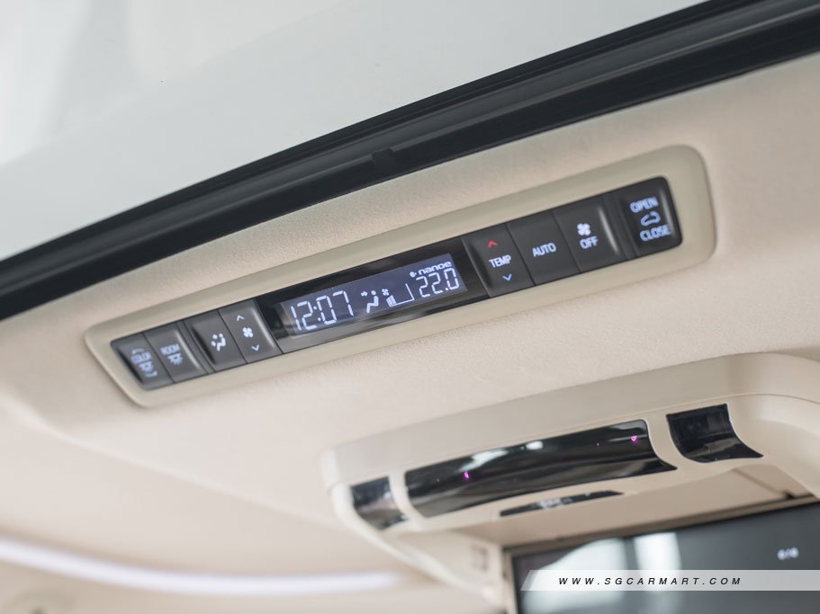 https://i.i-sgcm.com/new_cars/cars/11731/11731_g30